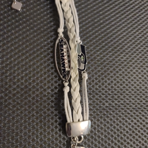 Ashley Bridget Seattle Seahawks multi layer bracel - Picture 3 of 5